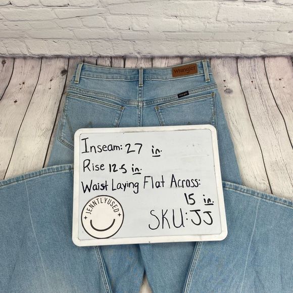 Wrangler Women’s Distressed High Rise Wide Leg Jeans Size 6 NWOT. - Picture 7 of 7